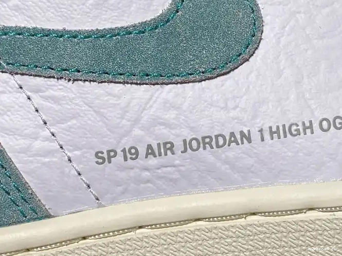 1 Air Jordan 555088-311 High Turbo Green Retro OG 0407